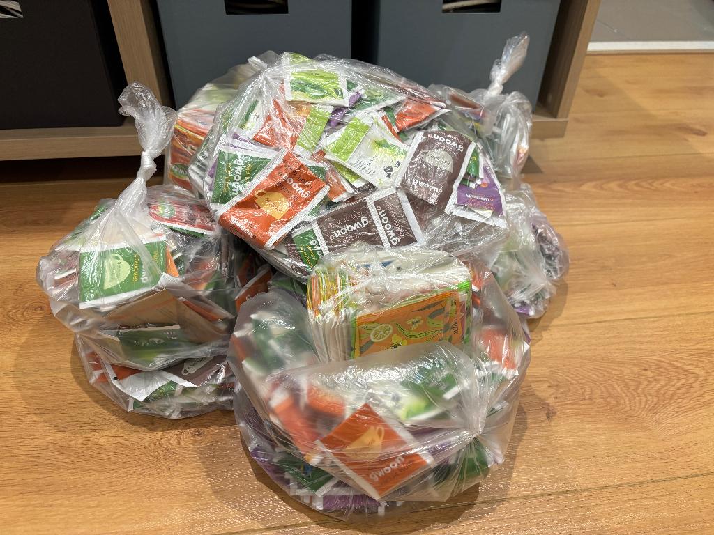 Lege theezakjes knutselen verzamelen thee zakjes veel zakken, Hobby en Vrije tijd, Theezakjes, Ophalen, Theezakje(s)