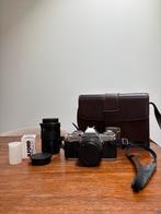 Canon AV-1 met 50mm & 135mm lens + tas, Audio, Tv en Foto, Fotocamera's Analoog, Ophalen, Gebruikt, Spiegelreflex, Canon