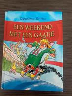 Een Weekend met een Gaatje - Geronimo Stilton, Ophalen of Verzenden, Zo goed als nieuw, Fictie algemeen