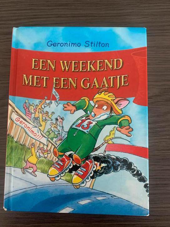 Een Weekend met een Gaatje - Geronimo Stilton, Boeken, Kinderboeken | Jeugd | onder 10 jaar, Zo goed als nieuw, Fictie algemeen