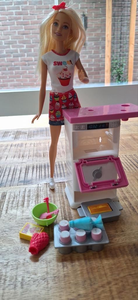 Barbie Speelset Cupcakes Maken, Kinderen en Baby's, Speelgoed | Poppen, Gebruikt, Barbie, Ophalen of Verzenden
