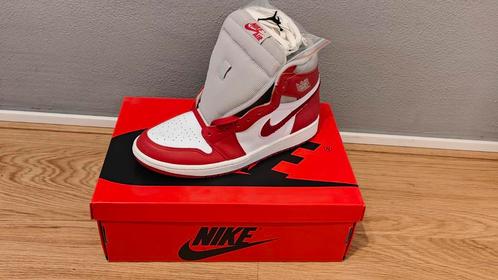 Nike Jordan 1 Retro high OG Varsity 42,5, Kleding | Heren, Schoenen, Nieuw, Overige kleuren, Ophalen
