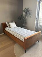 Eenpersoons bed, Huis en Inrichting, Slaapkamer | Bedden, Ophalen, 90 cm, Eenpersoons, Bruin