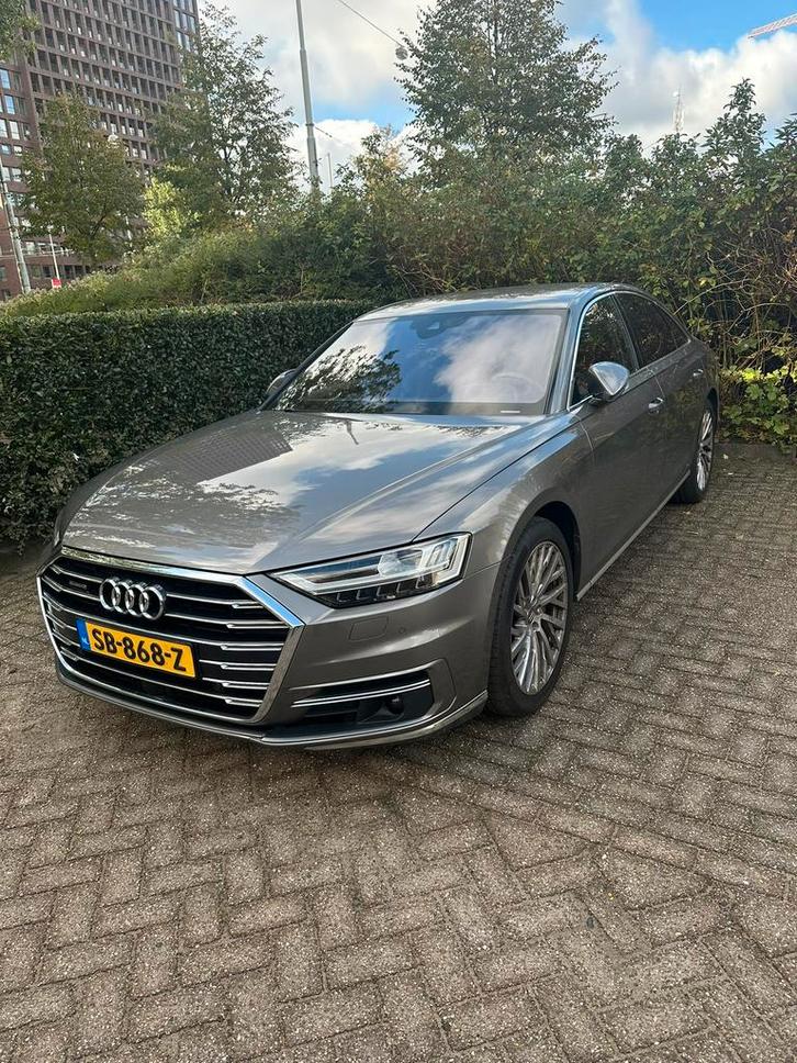 Audi A8 55 Tfsi 340pk Tiptronic Quattro 2018 Grijs, Auto's, Audi, Bedrijf, A8, 4x4, ABS, Achteruitrijcamera, Adaptieve lichten