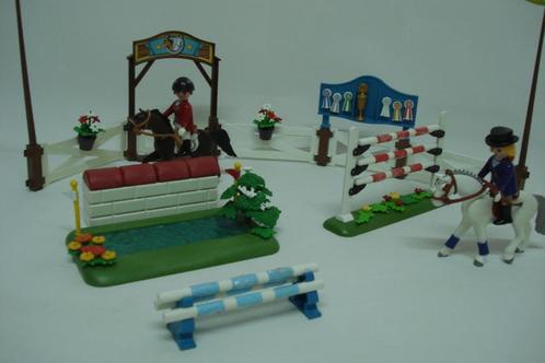 6930 Paardenwedstrijd /Paardenweide 6931, Kinderen en Baby's, Speelgoed | Playmobil, Zo goed als nieuw, Complete set, Ophalen of Verzenden