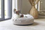 Hondenkussen designed by Lotte beige, Dieren en Toebehoren, Hondenmanden, Ophalen of Verzenden, Zo goed als nieuw, Polyester