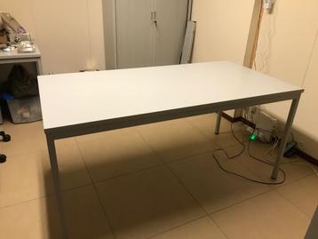 Bureau kantoor tafel 2 Stuks beschikbaar voor biedingen