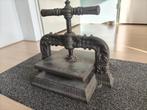 Antieke, goed werkende, prachtige gietijzeren boekenpers, Antiek en Kunst, Antiek | Gereedschap en Instrumenten, Ophalen