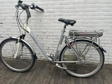 Stella Verona beschikbaar voor biedingen