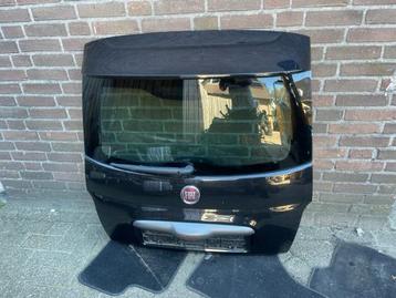 ACHTERKLEP Fiat 500 (312) (01-2007/12-2012) beschikbaar voor biedingen