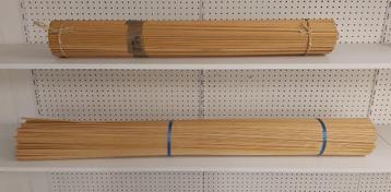 Bundel rond hout beschikbaar voor biedingen