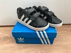 Adidas klittenband sneakers zwart/wit maat 25, Kinderen en Baby's, Kinderkleding | Schoenen en Sokken, Gebruikt, Ophalen of Verzenden