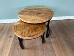 Set van 2 houten bijzettafeltjes, Huis en Inrichting, Tafels | Bijzettafels, Ophalen, Minder dan 45 cm, Minder dan 55 cm, Rond