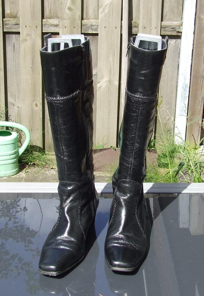 Dames laarzen, Kleding | Dames, Schoenen, Zo goed als nieuw, Hoge laarzen, Zwart, Ophalen of Verzenden