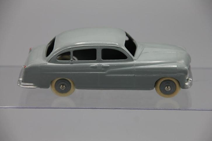Dinky Toys Ford Vedette 54 # 24X, Hobby en Vrije tijd, Modelauto's | 1:43, Zo goed als nieuw, Auto, Dinky Toys, Ophalen of Verzenden