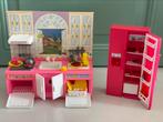 Fashion Corner barbie keuken vintage netjes en met extra’s!, Ophalen of Verzenden, Zo goed als nieuw