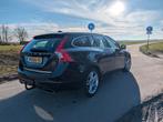Volvo V60 D6 283pk Plug-in Hybrid 2013 Zwart Summum 4x4, Auto's, Automaat, Adaptieve lichten, 1800 kg, Zwart