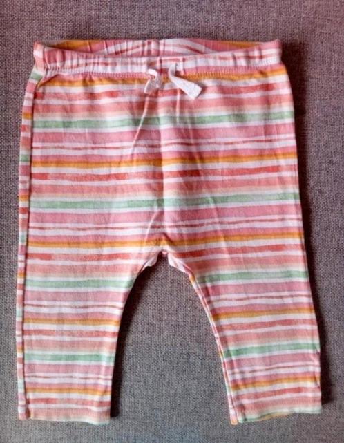 Zgan! Lief dun gekleurd zomerbroekje van H&M! Mt 80, Kinderen en Baby's, Babykleding | Maat 80, Zo goed als nieuw, Meisje, Broekje