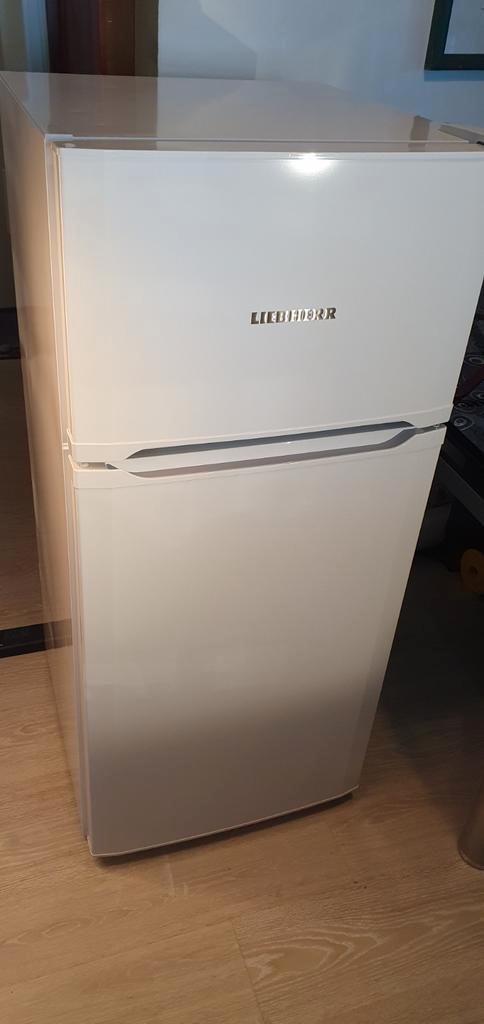 Koelkast met vrieskast (Liebherr) kf5, Witgoed en Apparatuur, Koelkasten en IJskasten, Zo goed als nieuw, 45 tot 60 cm, Ophalen