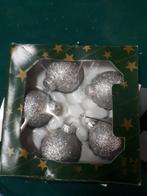 35/a kerstballen zilver glitter 5 stuks kunststof, Diversen, Kerst, Ophalen of Verzenden, 'T Olde Gre-j, Info@toldegrej.nl, Endepoelstraat 20f Didam