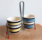 Retro kopjes bakjes/in houder, Huis en Inrichting, Gebruikt, Ophalen of Verzenden, Overige stijlen, Kop(pen) en/of Schotel(s)
