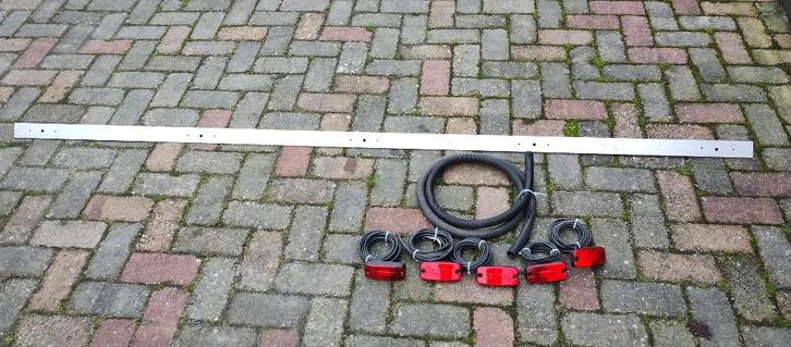 Led verlichtingsbalk met 5 Hella led lampen 1,3W 24V, Auto-onderdelen, Verlichting, Gebruikt, Ophalen