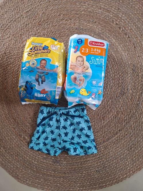 20x ongebruikte zwemluiers mt 2-3 (3 - 8 kg) en zwembroekje, Kinderen en Baby's, Babykleding | Baby-zwemkleding, Zo goed als nieuw