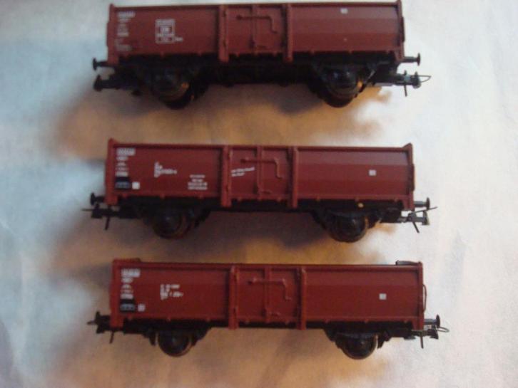 Roco,  4 goederenwagons,  Lima 1 autotransporter, Hobby en Vrije tijd, Modeltreinen | H0, Zo goed als nieuw, Wagon, Gelijkstroom