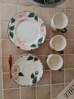 Wedgewood Wild Rose 14 items, Ophalen, Kop en/of schotel