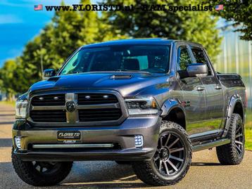 DODGE RAM 1500 5.7L V8 HEMI 4X4*LAGE BIJTELLING*VERHOOGD*DIK beschikbaar voor biedingen