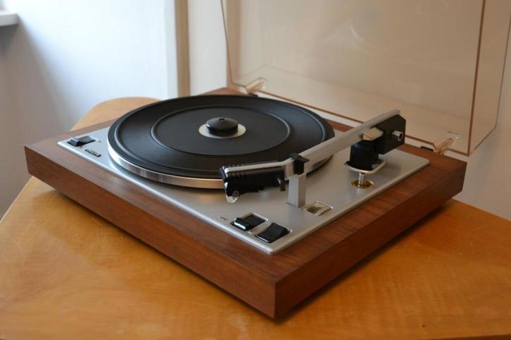 Philips 22 GA427/05Z als nieuw., Audio, Tv en Foto, Platenspelers, Zo goed als nieuw, Platenspeler, Thorens, Automatisch, Ophalen