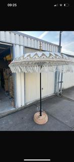 Wit goudkleurig Bali parasol!, Tuin en Terras, Parasols, Ophalen, Zo goed als nieuw, 1 tot 2 meter, Overige typen
