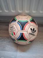 Wk bal 1982 te koop!, Sport en Fitness, Voetbal, Ophalen, Zo goed als nieuw, Bal