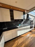 Mooi hoogglans witte keuken van Tulp keukens, Huis en Inrichting, Keuken | Complete keukens, Ophalen, Gebruikt, Wit