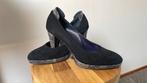 Zwarte suede pumps met mooie hak mt 36 van toscanini, Ophalen of Verzenden, Zo goed als nieuw, Zwart