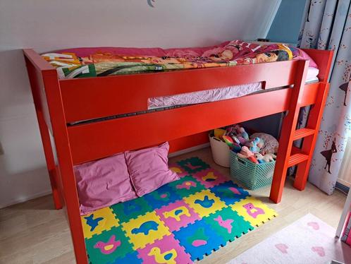 Bopita halfhoogslaper eenpersoons rood, Kinderen en Baby's, Kinderkamer | Stapelbedden en Hoogslapers, Gebruikt, Halfhoogslaper