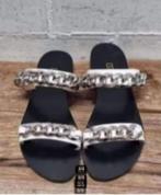SIREN - Prachtige leren chain slippers maat 39 - Nieuw, Wit, Nieuw, Ophalen of Verzenden, X