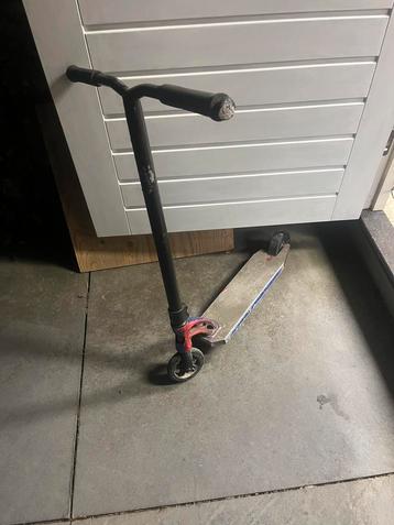 Madd Gear stuntstep beschikbaar voor biedingen