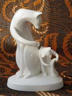 Mooi antiek Engels Royal Doulton beeld van poes met kitten., Ophalen of Verzenden