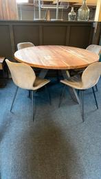 Massief acasiablad rond 135 van €1349 NU €398, Huis en Inrichting, Tafels | Eettafels, Ophalen, 100 tot 150 cm, Rond, Zo goed als nieuw