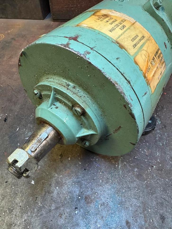Dynamo en motor, Doe-het-zelf en Verbouw, Motoren, Gebruikt, Ophalen