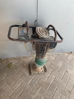 Wacker Trilplaatstamper, Ophalen