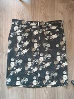 ( spijkerrok) met bloemen. Maat 42, Blauw, Maat 42/44 (L), Ophalen of Verzenden, Knielengte