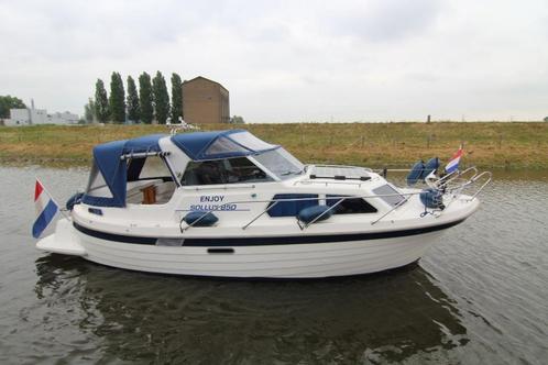 Sollux 850 TC uit 2002 met Boegschroef en Hekschroef, Watersport en Boten, Motorboten en Motorjachten, Gebruikt, Polyester, 6 tot 9 meter