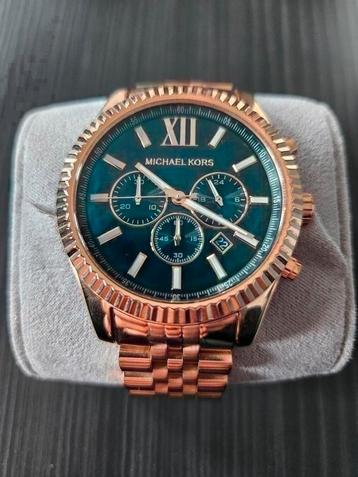 Michael Kors Horloge Goud beschikbaar voor biedingen