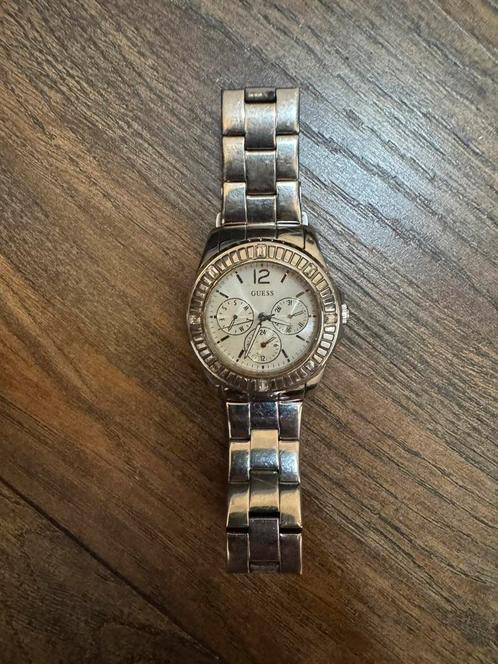 Guess horloge, Sieraden, Tassen en Uiterlijk, Horloges | Dames, Gebruikt, Polshorloge, Guess, Staal, Ophalen of Verzenden