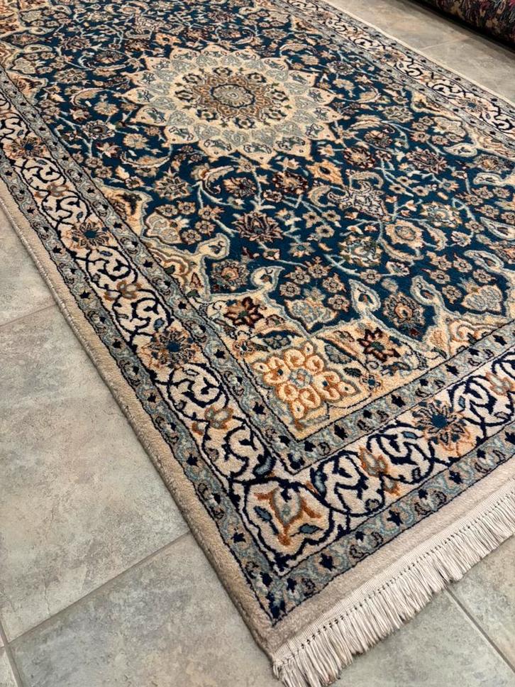 Nain, handgemaakte Perzisch tapijt uit Nain Iran., Huis en Inrichting, Stoffering | Tapijten en Kleden, Zo goed als nieuw, 200 cm of meer