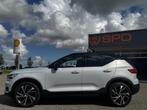 Volvo XC40 2.0 B4 Plus Black Edition|Pano|Led|20''|ACC|, Gebruikt, 4 cilinders, Bedrijf, 750 kg