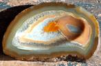AGAAT.        14/8/2.5 cm., Ophalen, Mineraal