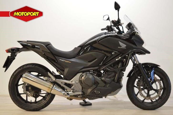 Honda NC 750 X DCT (bj 2014), Motoren, Motoren | Honda, Bedrijf, Toermotor